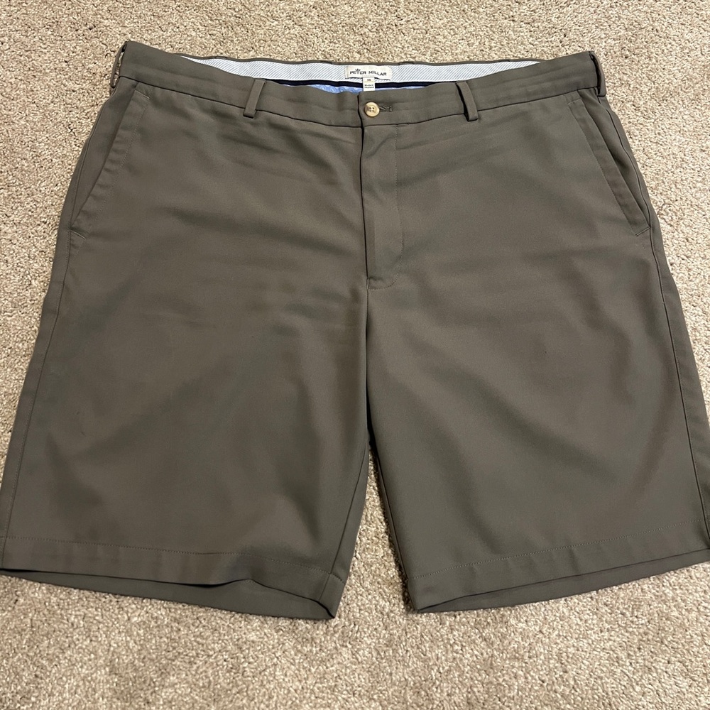 Peter Millar Grey Performance Shorts Size 38